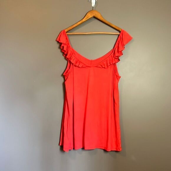 3 for $30! Torrid v-neck ruffle tank top‎ - Picture 12 of 13
